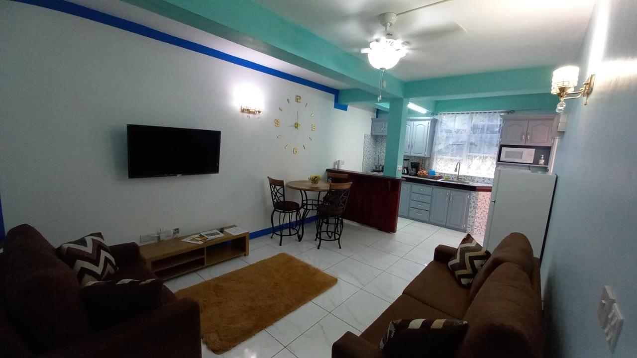 Апартаменты Cozy Vacation Retreat With Free Parking Розо Экстерьер фото